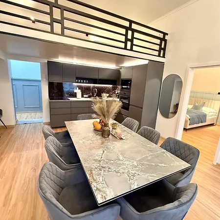 Apartment Stunning In Middle Of Wenceslas Square Prague