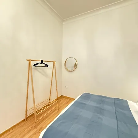 Stunning In Middle Of Wenceslas Square Apartment *