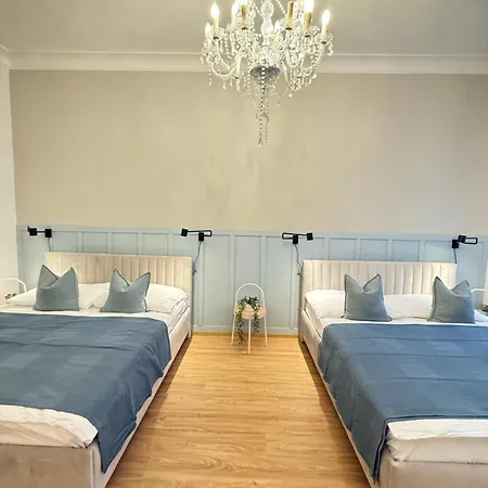 Stunning In Middle Of Wenceslas Square Διαμέρισμα