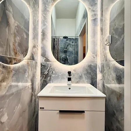 Stunning In Middle Of Wenceslas Square Διαμέρισμα Πράγα